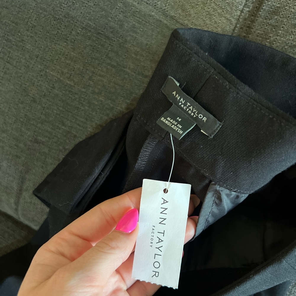 NWT Ann Taylor Factory Black Wide Leg Trousers- Women’s 14